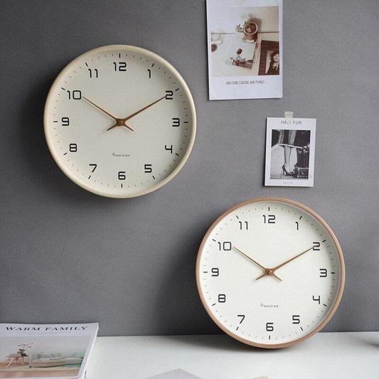 Elin – Stille houten wandklok