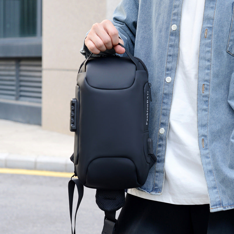 Lucien | Crossbodytas voor heren met cijferslot en USB-poort