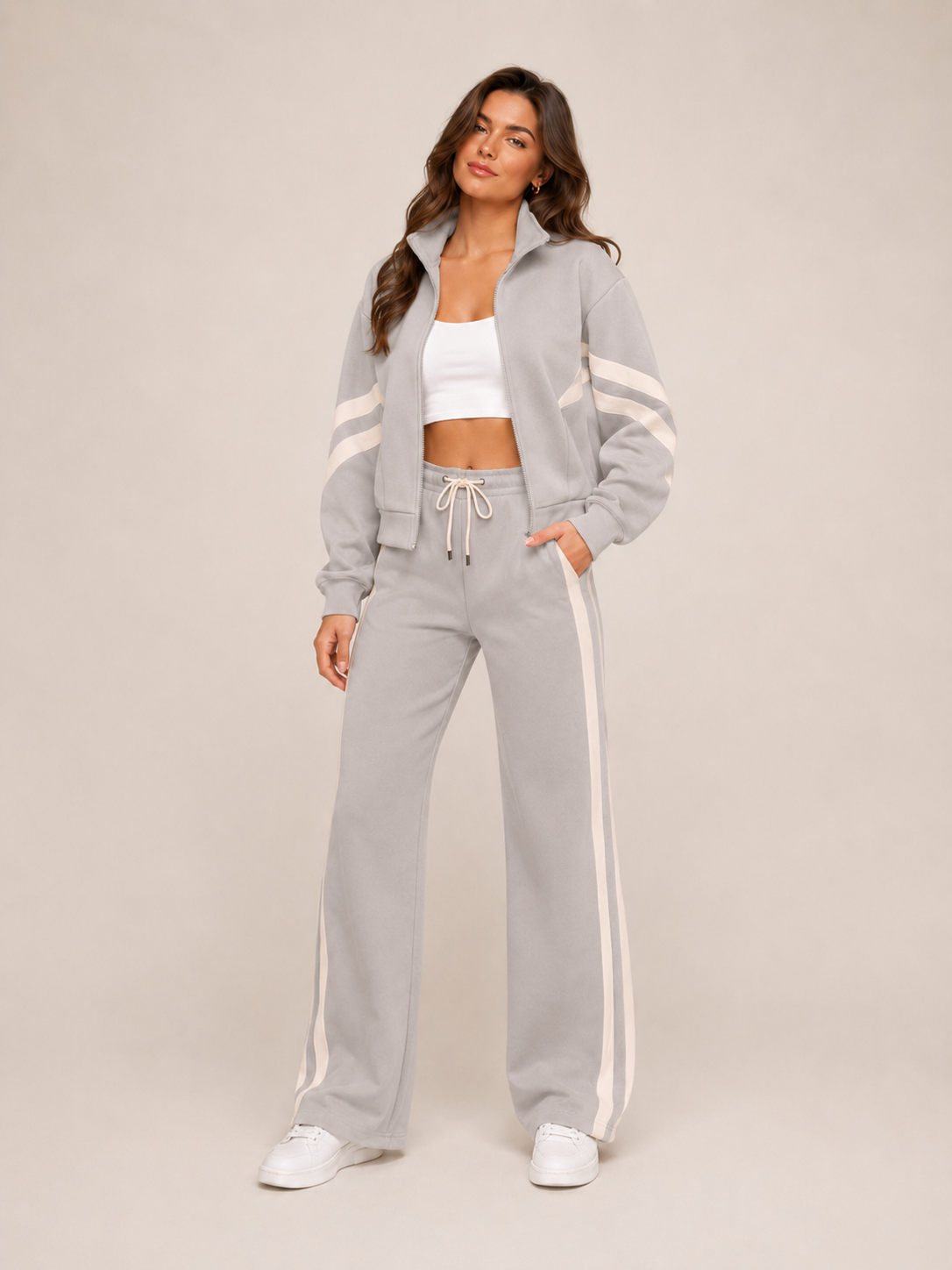 Joggingpak voor dames met kort vest en wijde broek | Irene