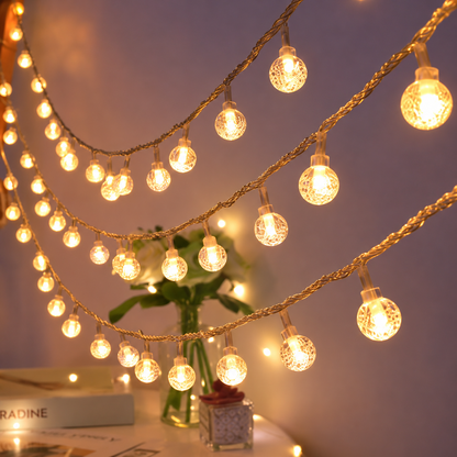 LED kerstverlichting met sterren of bolletjes – USB of solar