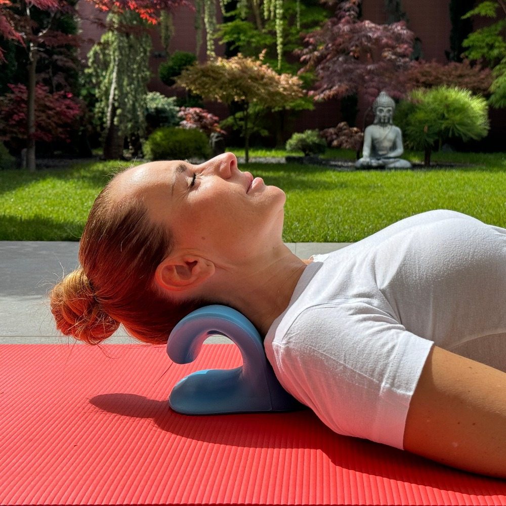 Ergonomische nekstretcher voor nek- en schouderontspanning
