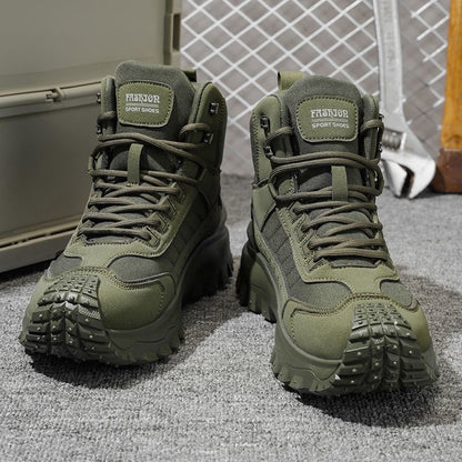 Ronan | Hoge heren wandelschoenen met veters en profielzool
