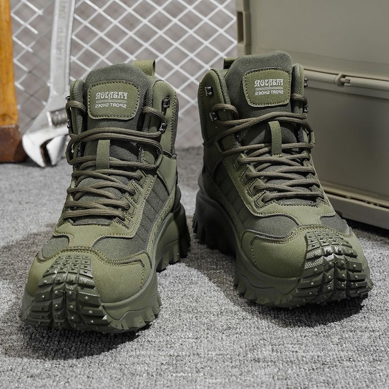 Ronan | Hoge heren wandelschoenen met veters en profielzool