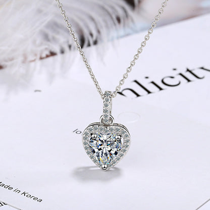 Livia | Damesketting met hartjeshanger en fonkelende steentjes