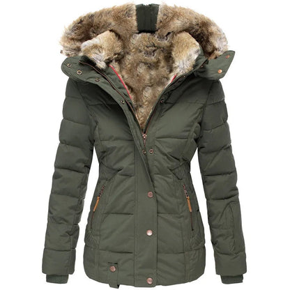 Maren | Getailleerde winterparka voor dames met capuchon