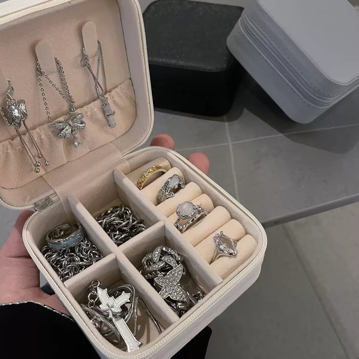 Compact Sieradendoosje met Rits – Reis Sieraden Organizer