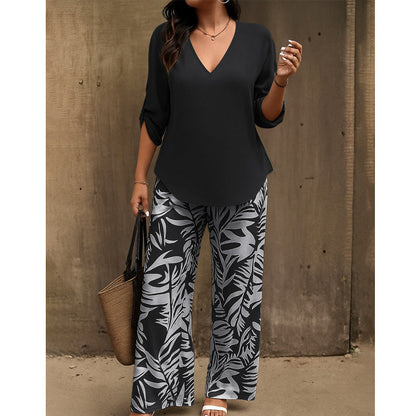 Tweedelige damesset met blouse en printbroek